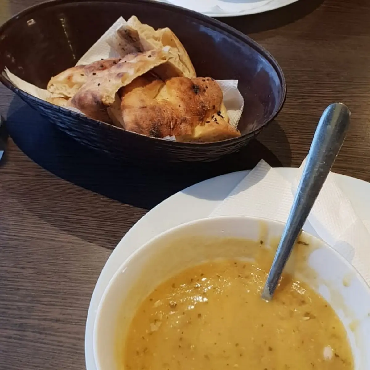 شوربة عدس